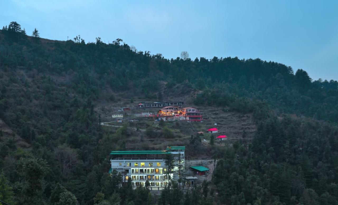 La Riqueza Dhanolti View # Near To Eco Park & Surkanda Devi Temple # Mountain View Rooms With Balcony # Big Parking # Customer Favourite Hotel 다나울티 외부 사진